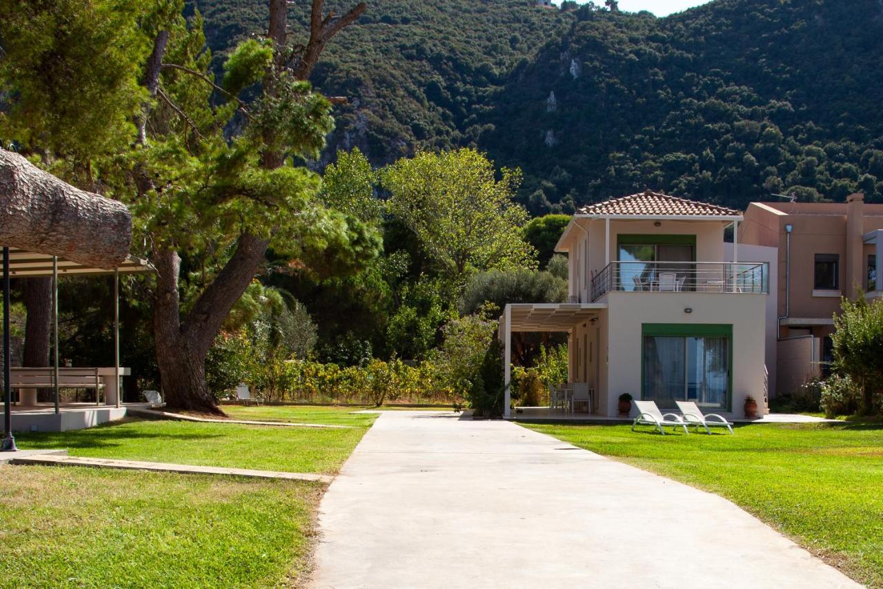 Brunello Seaside Apartments Lefkáda Eksteriør billede